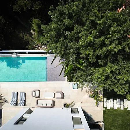 Luxury Dhermi With Infinity Pool