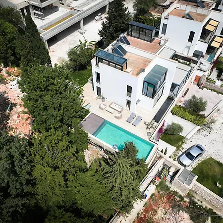 Villa Luxury Dhermi With Infinity Pool